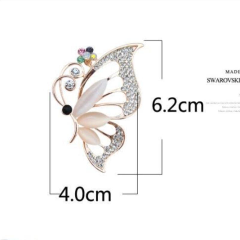 Fashion Pearl Butterfly Brooch Trendy Rhinestone Wreath Charm Metal Pins Silk Scarf Clothing Accessories for Women Jewelry Gift