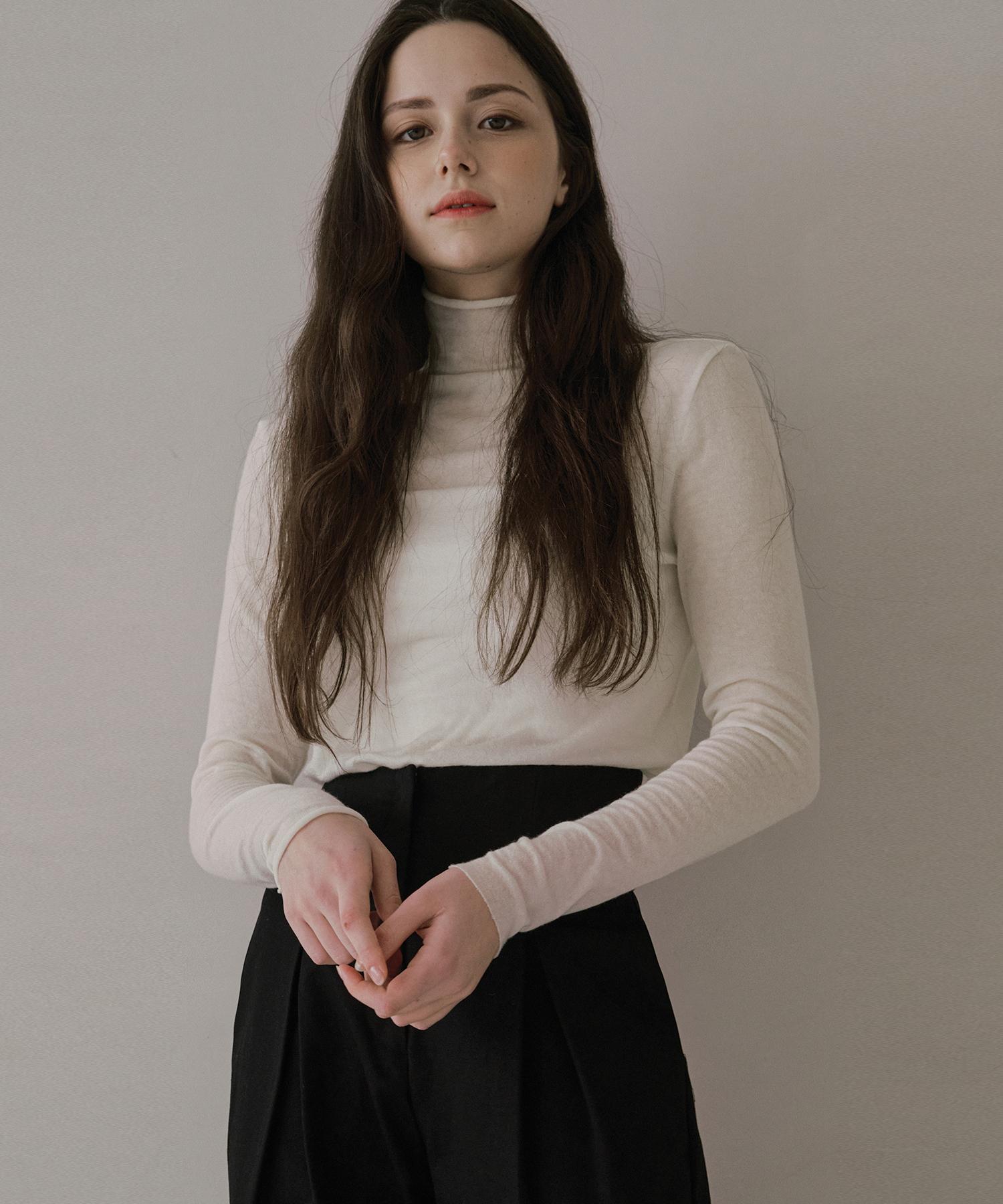 Belrma Wool Turtleneck [Ivory] Ivory/Free