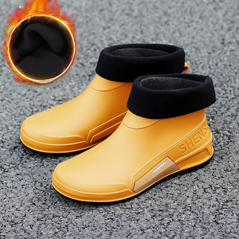 Fashion Men Rain Boots Outdoor Ankle Boots Waterproof Non-Slip Male Rubber Boots Kitchen Car Wash Shoes Plush Couples Rain Shoes