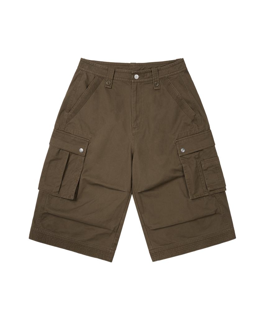 AAKAM Knee Pin-Tuck Bermuda Cargo Pants (Brown)