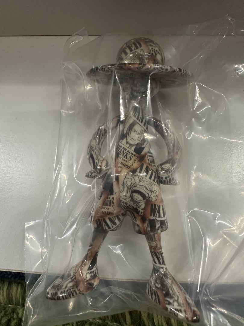 

[USED] One Piece Luffy s Figure Luffy s Wanted Poster Four Emperors Shanks