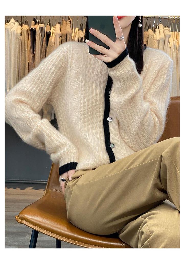 Women's 23-Color Block Round Neck Pure Wool Cardigan - Long Sleeve Knit Sweater