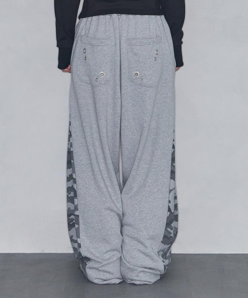 Aejeuyua Star Patch Color Block Sweatpants Melange