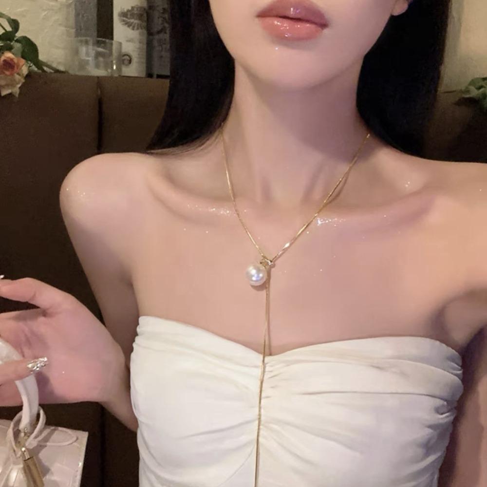 

Silver Imitation Pearl Pendant Necklace Elegant Sweater Snake Chain Sweater Chain Necklace Gift