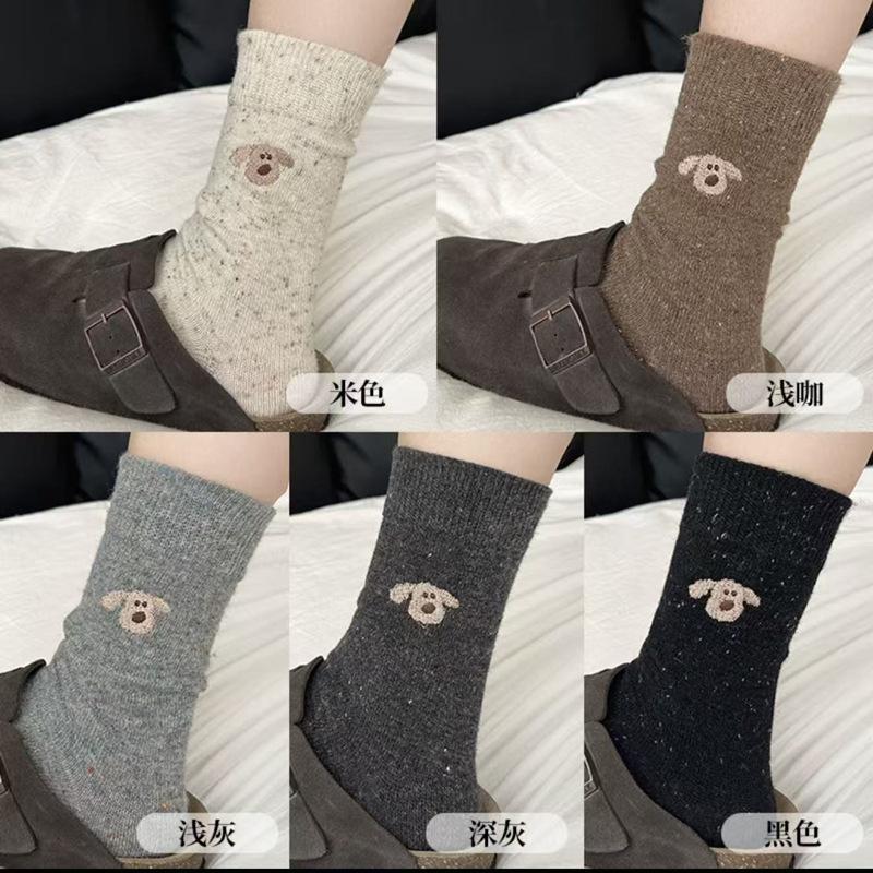 

Wool Socks Girls Trendy Cute Puppy Socks Cartoon Embroidery Thickened Warm Pile Socks One size fits all чорний