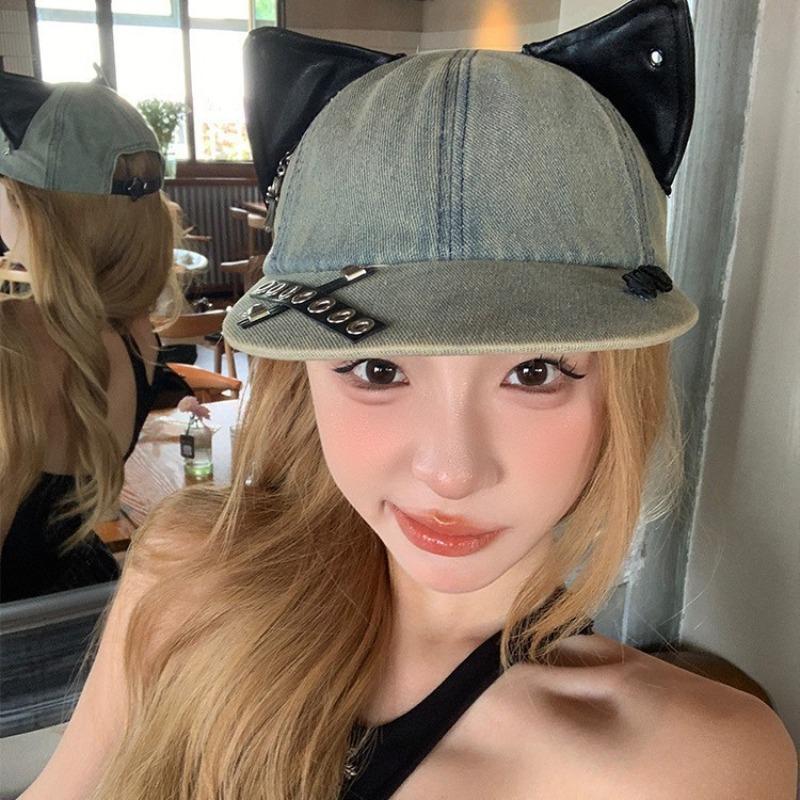 Autumn Hat Women's Big Brim Show Face Small Cap Y2k Spice Girl Wind Cat Ear Baseball Cap Retro Cowboy Hat