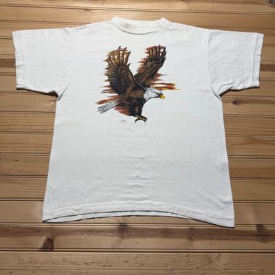 Vintage 1988 Bald Eagle Flying Wildlife Nature Single Stitch Graphic Shirt Large Unisex T-Shirt