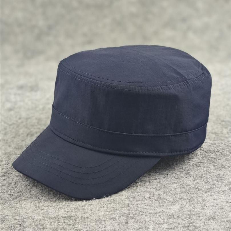 Closed Solid Color Unadorned Flat Cap, Military-style Beanie, Suitable for Larger Head Sizes, Autumn Men's Hat, Small Size Hat