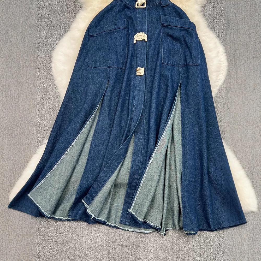Retro Sleeveless A-Line Denim Dress with Turn-Down Collar and Cutout Waist