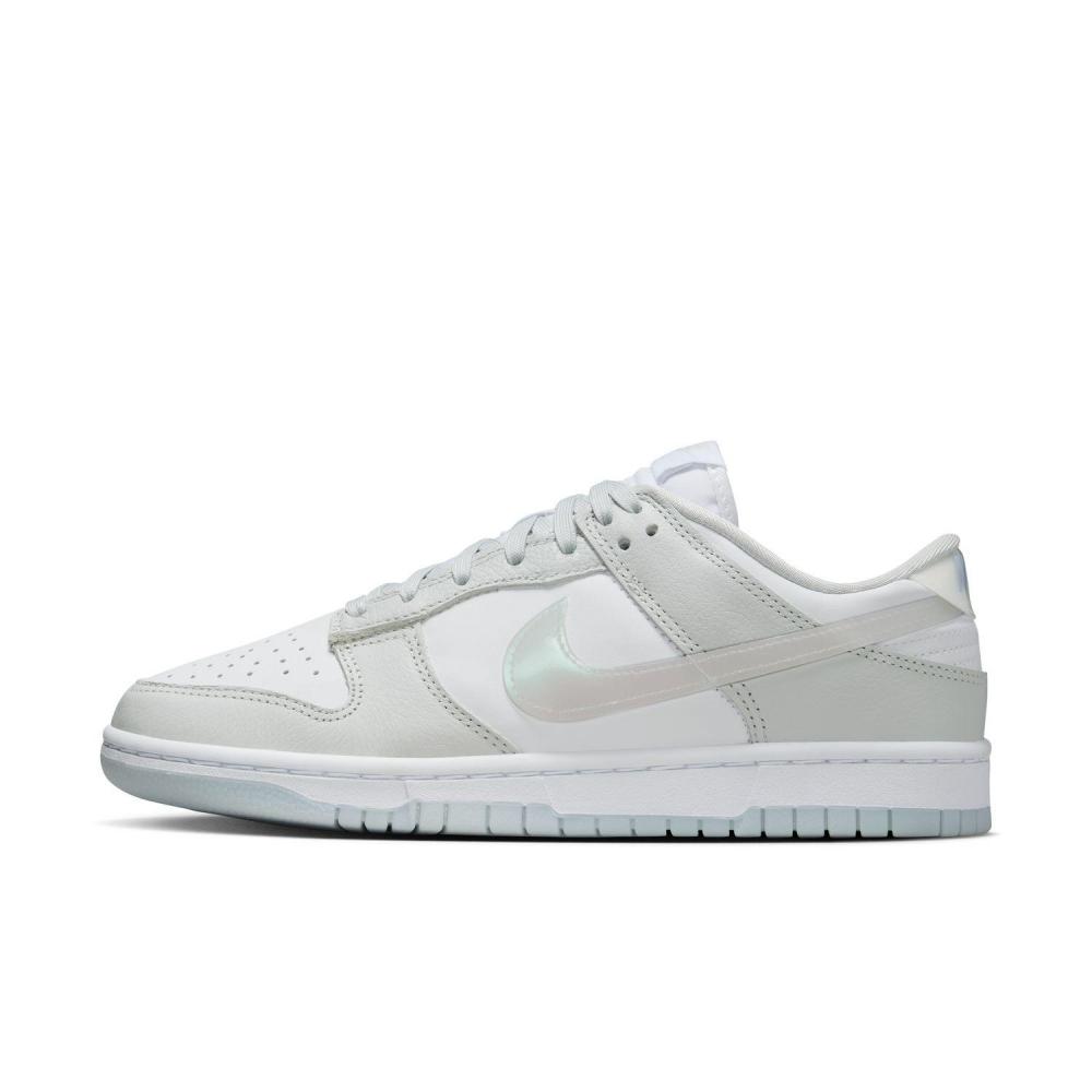 

Nike W Dunk loW Whj5787 001ptndst Mltcl 220