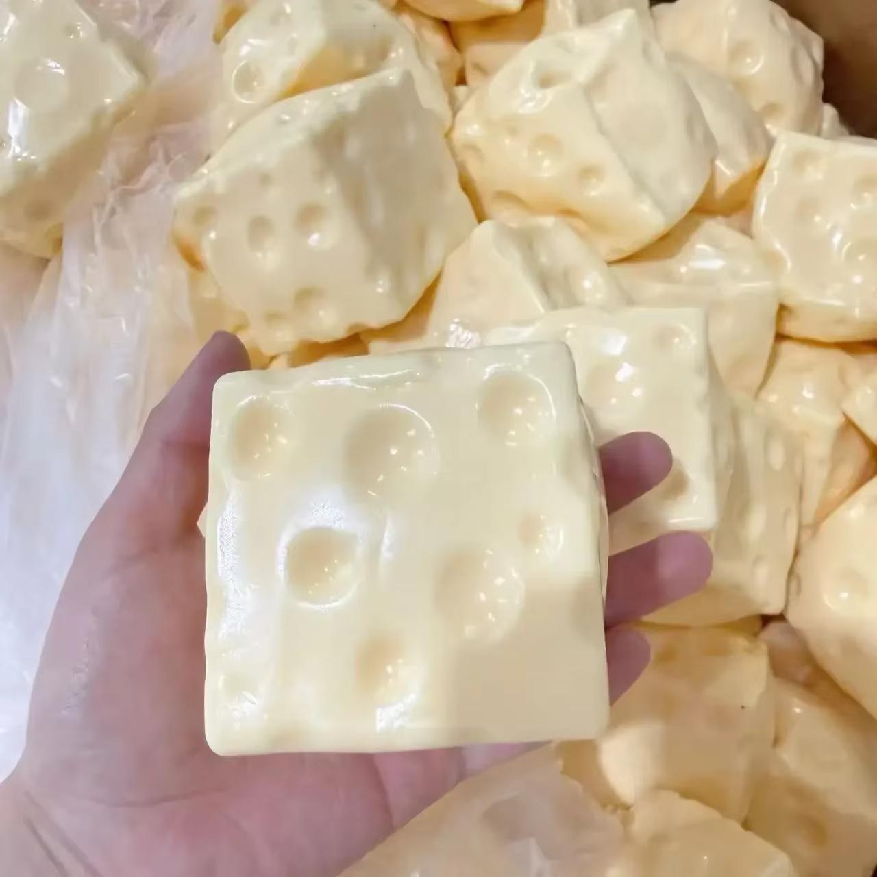 Zacht Vormbaar Kaasblok Squishy Speelgoed TPR Stretch Langzaam Rijzend Deeg Vulling Angstverlichting Sensorisch Fidget Speelgoed voor Volwassenen beige