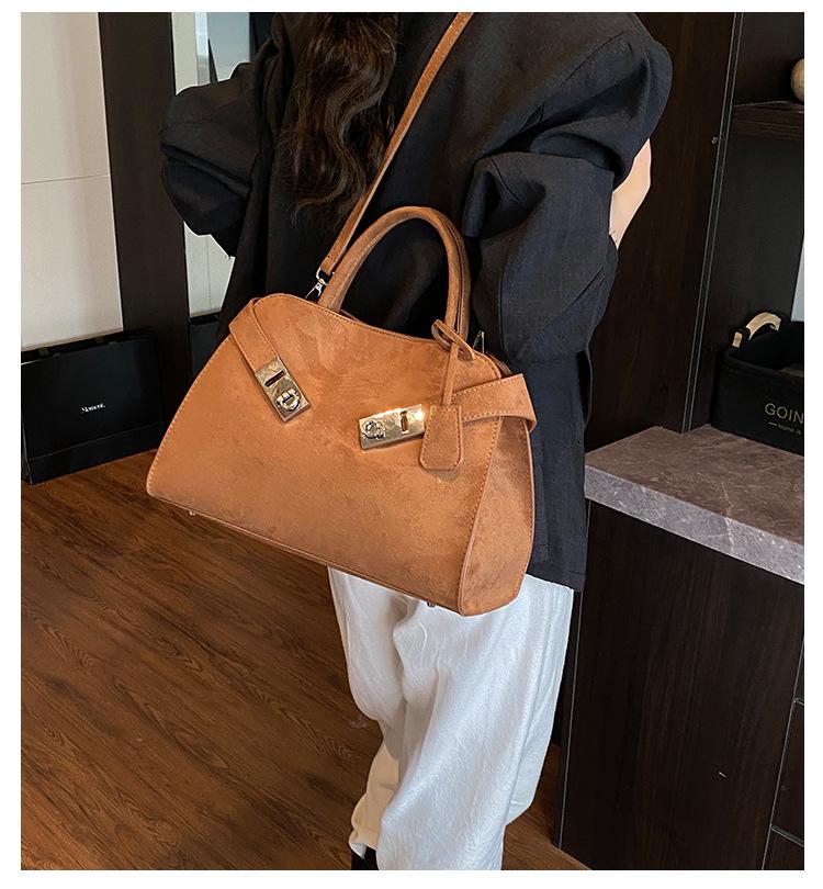 Women's Large Capacity Suede Crossbody Bag - 2025 New Autumn/Winter High-End Commuter Platinum Tote