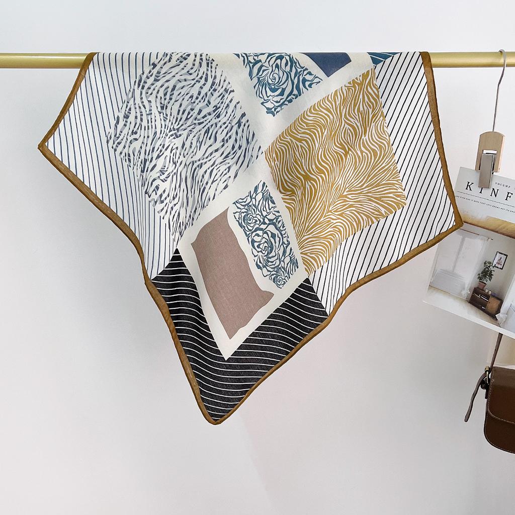 Spring And Summer Neck Protection Breathable Square Scarf Women'S Small Scarf Cotton And Linen Scarf Versatile High-End Temperament Triangular Scarf