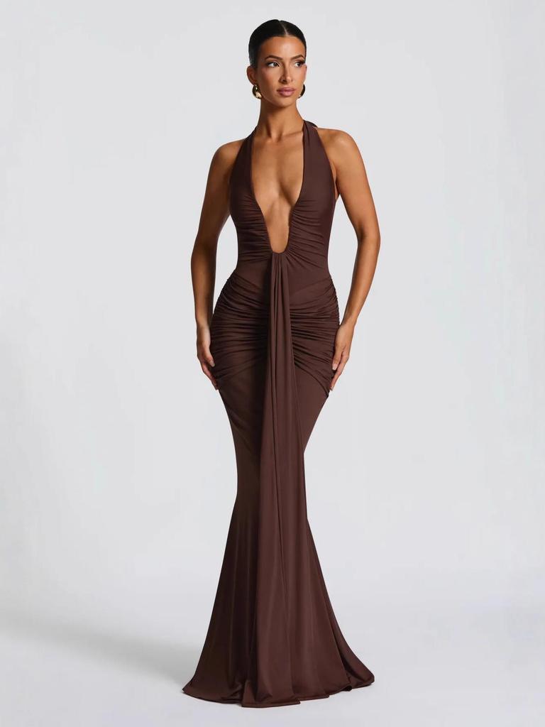 2025 Cross-Border Halter Deep V Evening Gown - Sexy Backless Long Pleated Dress