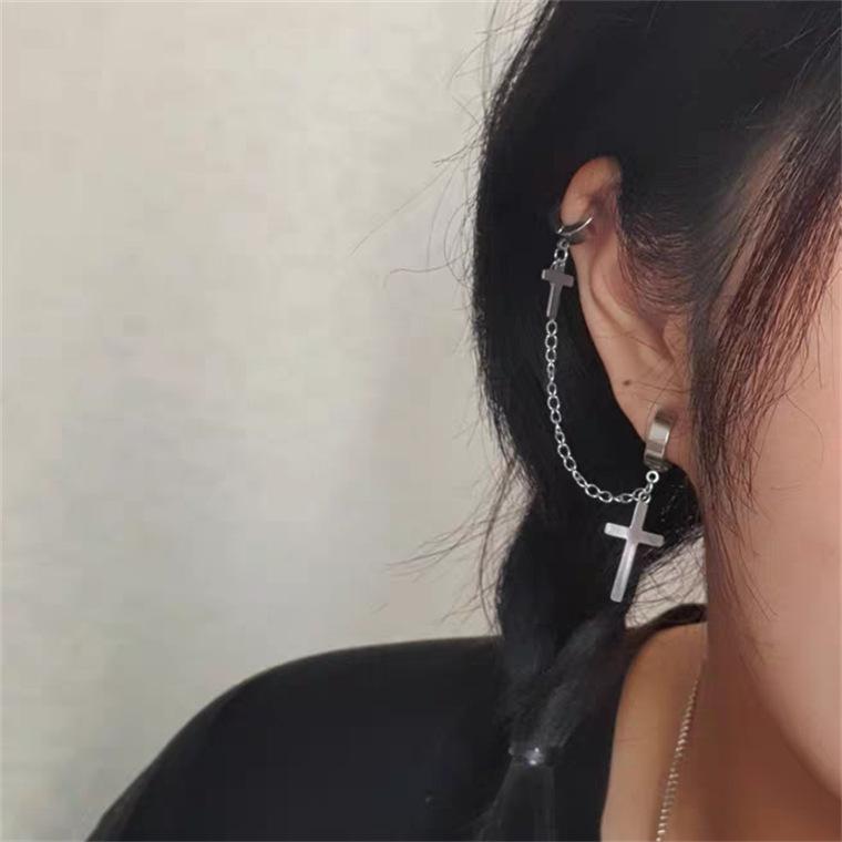 Titanium Steel Korean Cross Chain Stud Earrings for Women – Simple, Versatile Ear Bone Clip Jewelry.