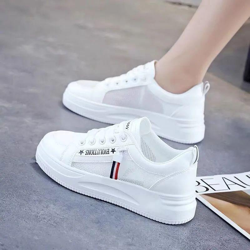 2025Fashion Women White Skateboard Shoes Summer Casual Sport Running Shoes Outdoor Breathable Lace-up Metal Decoration Flat Shoe