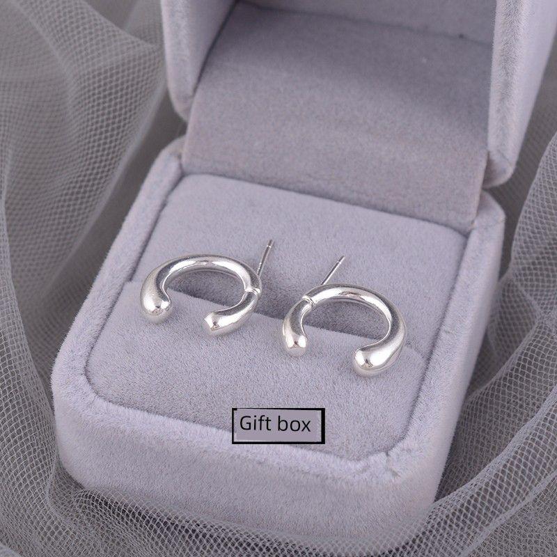 

Accessible Luxury Earrings for Women Special-Interest Design Classy Ear Ring Sterling Silver Earrings Cold Wind Graceful Earrings 2025 New Arrival Small c after hanging earrings + velvet box