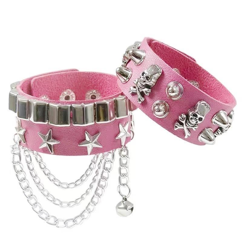 Wide PU Leather Punk Skull Bracelet 1Pcs Star Pattern Adjustable Goth Cuff Bangle for Men Women Holiday Gift