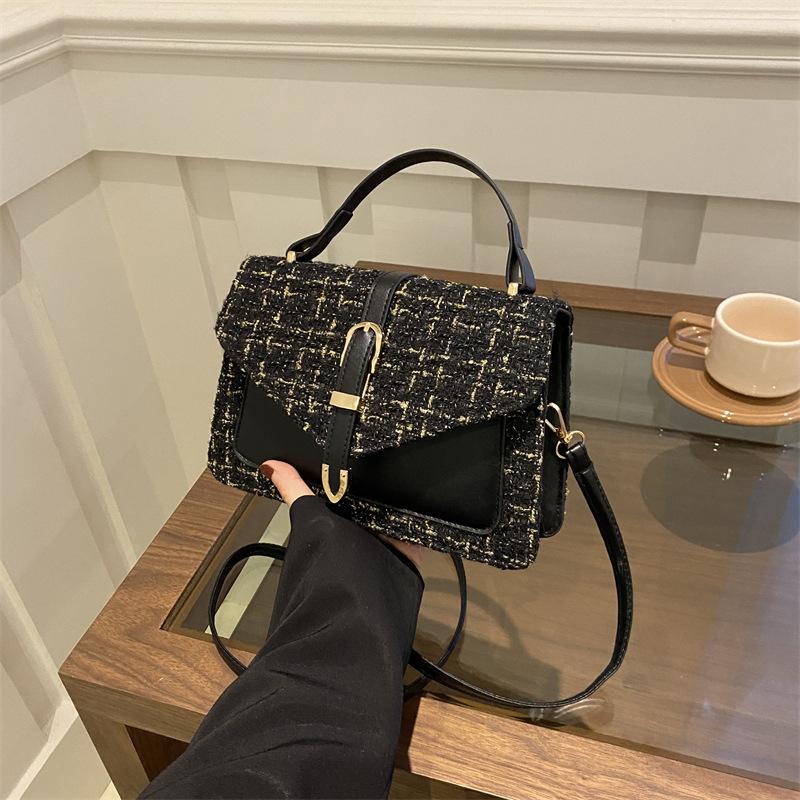 High-end Niche Bag for Women New Trendy and Fashionable Crossbody Bag for Women Ins Fashionable Versatile One-shoulder Small Square Bag