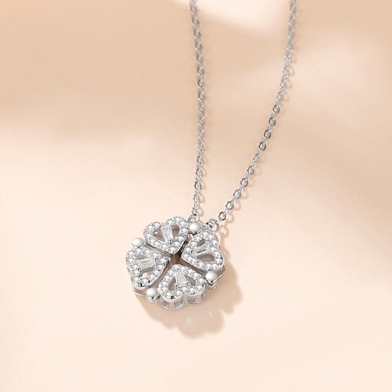 Collier Cœur d'Amour Trèfle à Quatre Feuilles pour Femmes Chaîne de Clavicule Luxe Léger Niche Cadeau d'Anniversaire Saint-Valentin Qualité
