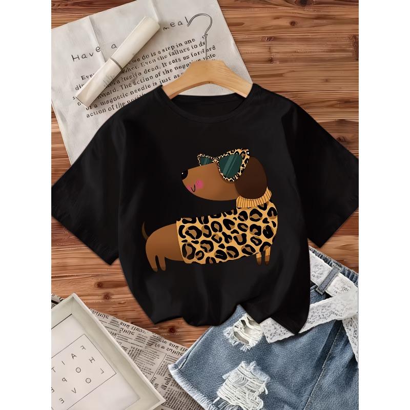 European Sizes Girls' Summer Round Neck Short Sleeve T-Shirt, Featuring Leopard Print Glasses And Dachshund Print. The Fabric Is Soft And Comfortable