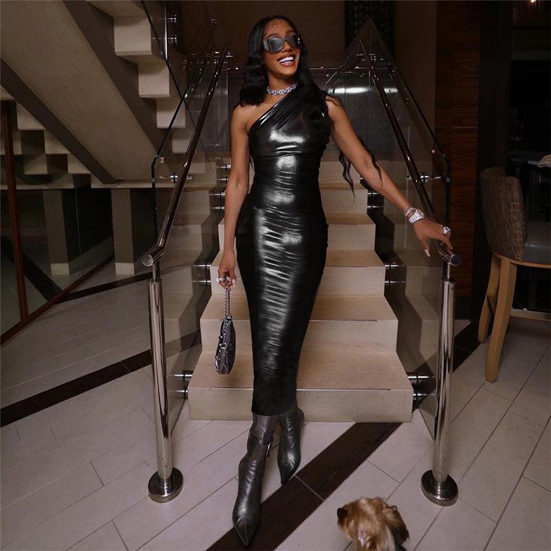 Women's Summer Sexy Slant Shoulder Waisted Hip Wrap Mid-Length Dresses