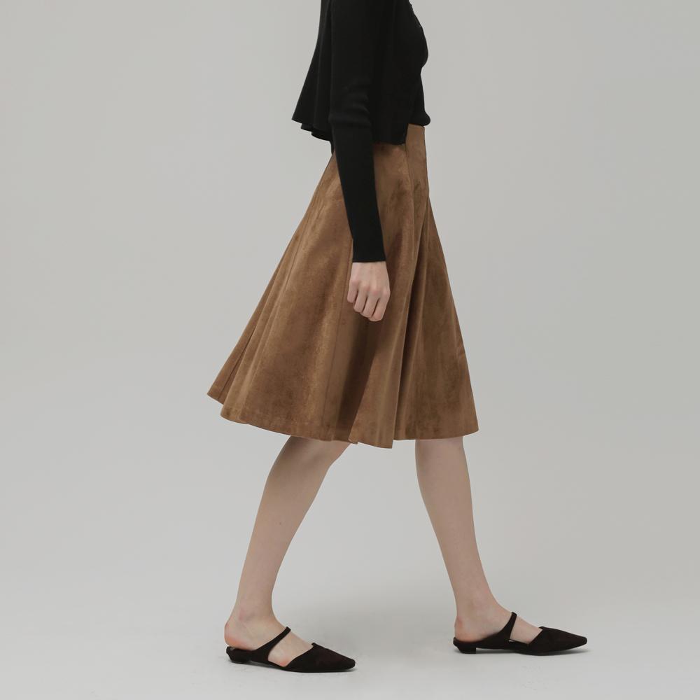 Kelly Donahue Suede Line Flare Skirt