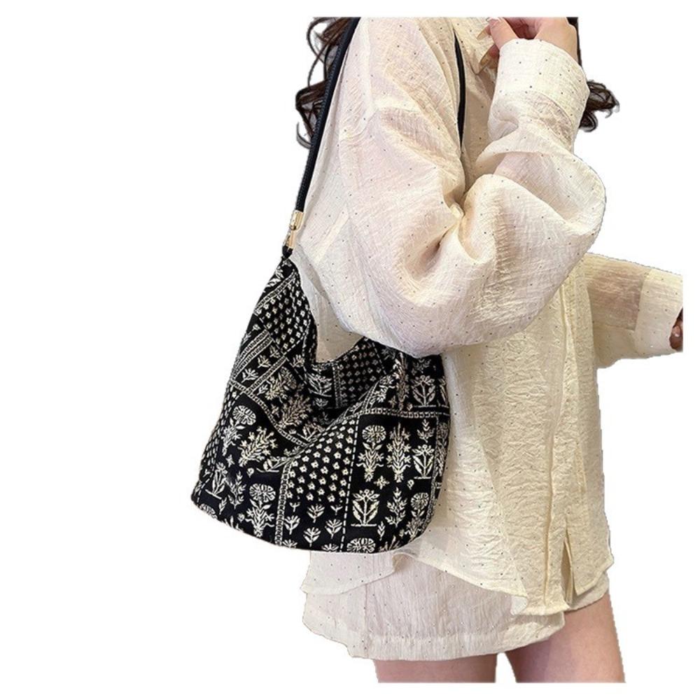 New Chinese bucket bag women's summer 2025 new trendy Korean version canvas bag niche fashion shoulder armpit bag women
