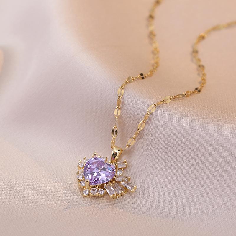 

Ожерелье с кулоном из геометрического сердца и циркона для женщин, новинка 2023 года, модная цепочка из нержавеющей стали золотого цвета, ювелирные изделия, аксессуары для свадебной вечеринки фиолетовый