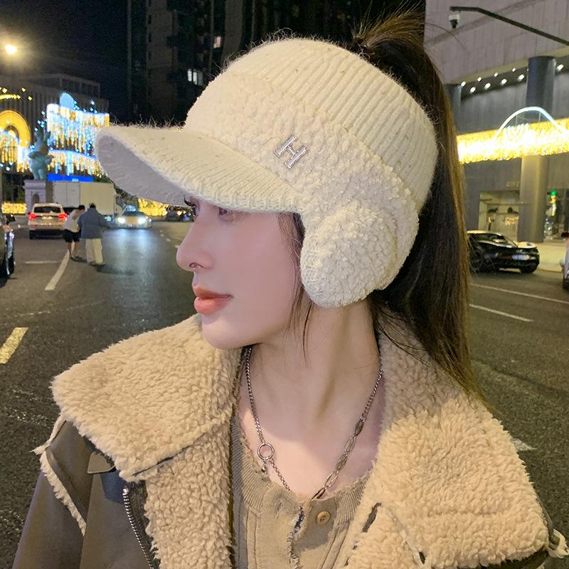 Hat Women's Winter Versatile Fashion Warm Knitted Wool Hat Cycling Windproof Cold-proof Fleece Ear Protector