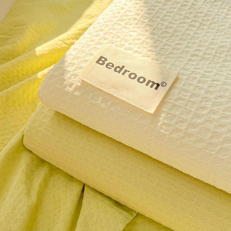 Ultra-Soft Washed Cotton Waffle Dorm Duvet Cover & Pillowcase Three-Piece Set