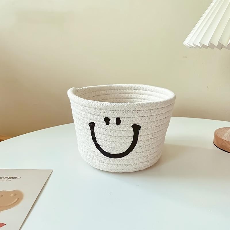 Charming Smile Woven Storage Basket - Compact Organizer for Cosmetics, Brushes & Pens - Ideal for Desk, Office, Dorm Decor