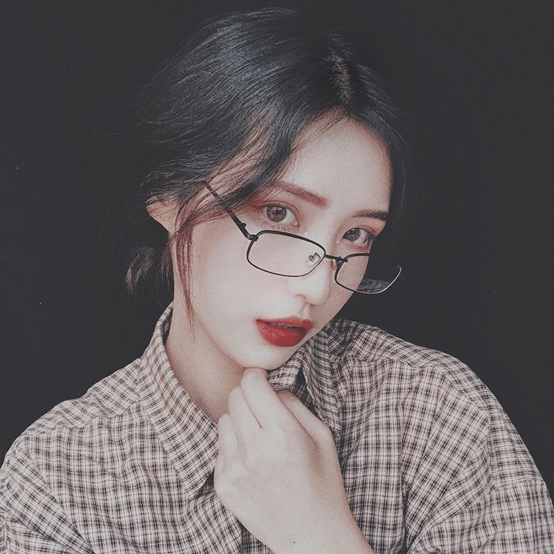 Y2K Harajuku Retro Small Square Frame Glasses Women Metal Eyeglasses Clear Reading Spectacle Blue Light Blocking Eyewear