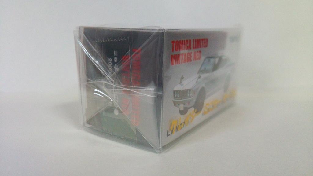 Tomica Limited Vintage NEO Galant GTO GSR 1973 Model TLV-N37a (White)