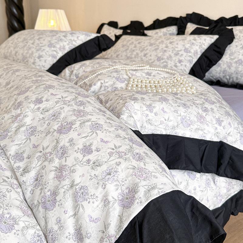 

Fashion Soft Cotton Warm Black Lace Four-piece Bedding Set - New Style 1.8m Bed Sheet 4-piece Set