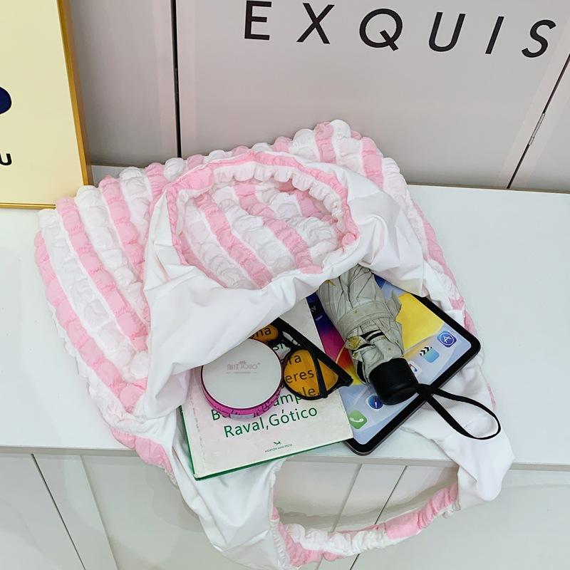 Personalized pleated bubble bag new casual fashion large capacity shoulder underarm portable tote bag
