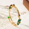 Bracelet Vintage Réglable Doré Avec Pierres Précieuses Bleu Vert Design Floral Élégant Parfait Pour le Port Quotidien Occasions Spéciales