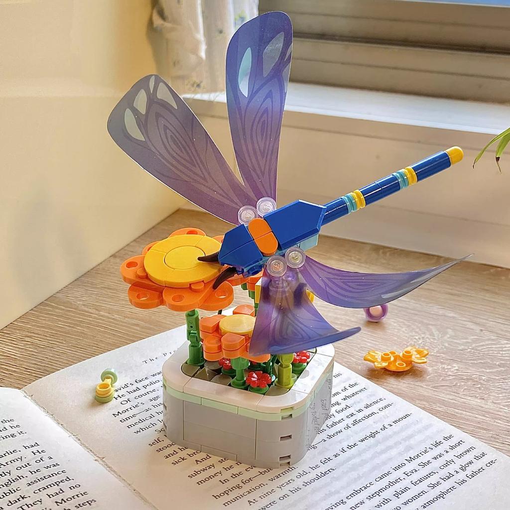 Dragonflies, sunflowers, insects, immortal flower pots, planting blocks, assembling puzzle toys, children's birthday gifts
