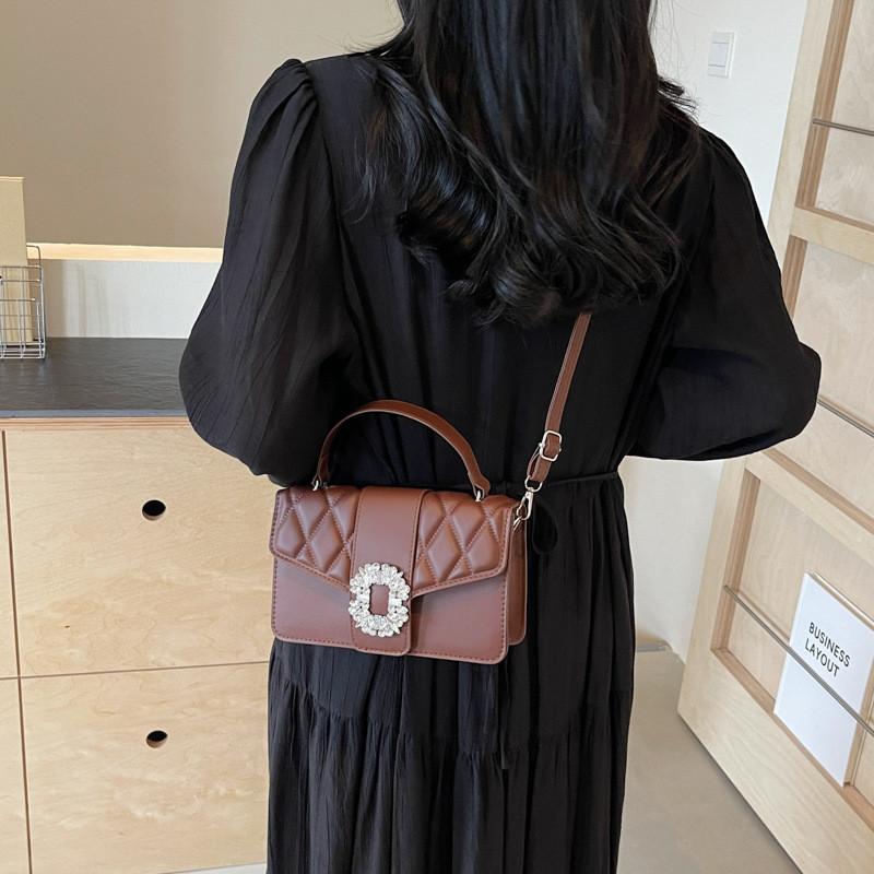 Stylish Vintage Small Handbag For Women 2024 Fashion Trendy Pu Leather Shoulder Bag With Stitching Elements Perfect For Summer