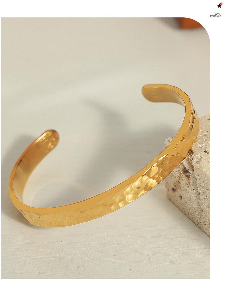 European Fashion Gold-Plated Titanium Open Cuff Bracelet Douyin Celebrity Style