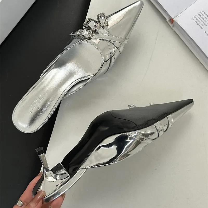 

2025 Летние туфли с острым носком Женские туфли-лодочки Шлепанцы Модная декоративная пряжка Неглубокие Слипоны Женские мюли Туфли 4 см Высокие Слайды 40 серебряный