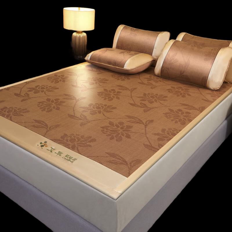 

Wormwood Floral Double-Sided Cooling Mat Set