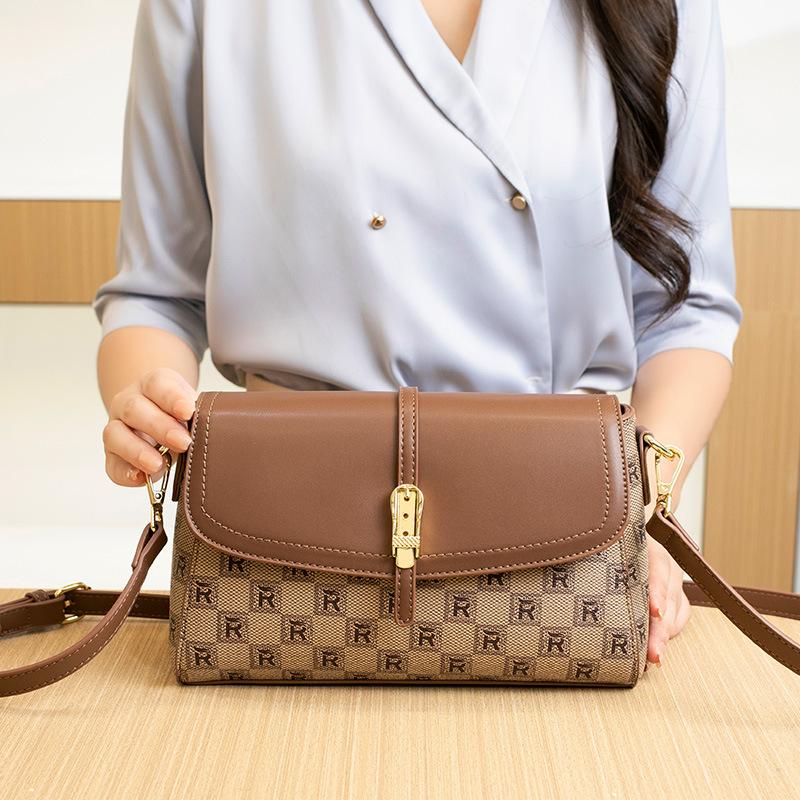 

Сумка Женская Новая Сумка Через Плечо Женская Сумка Большая Вместимость Клетчатая Сумка На Плечо Премиальная Сумка Среднего Размер Мамы коричневый