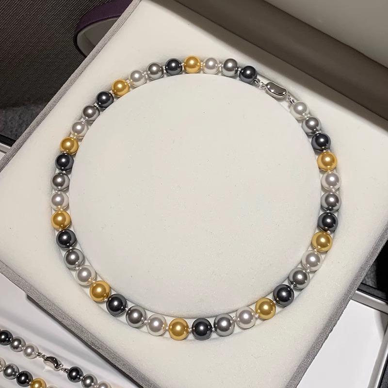 

Multi-Color Light Luxury South Sea Pearl Necklace with Yuan Bao Buckle