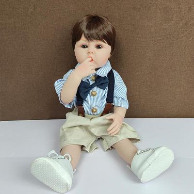 55 cm Gerçekçi Tam Vücut Silikon Yeniden Doğmuş Bebek Yakışıklı Erkek Bebek Gerçekçi Yenidoğan Bebek Prenses Yürümeye Başlayan Doğum Günü Hediyesi