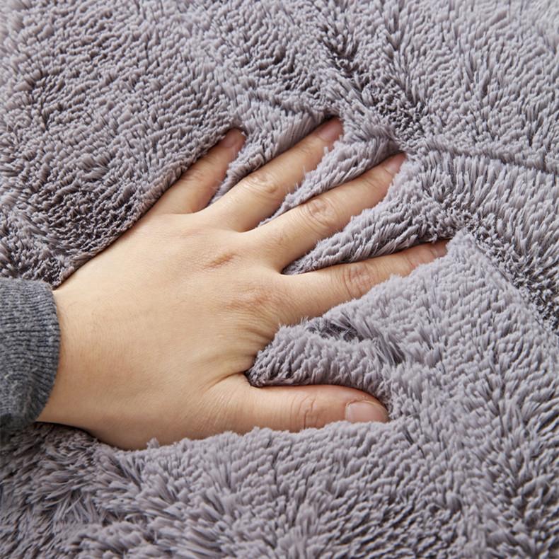 Simple Nordic Thickened Plush Sofa Cushion Household Living Room Anti -Skid Sofa Cover Winter Warm Cushion