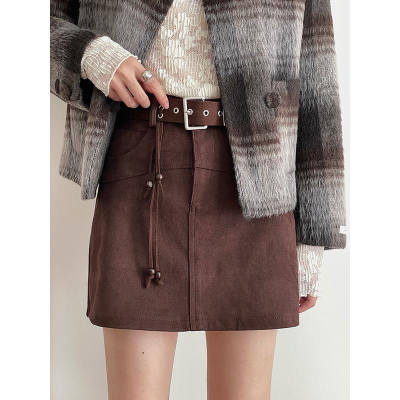 Pre-Owned Faux Suede Winter A-line Half Skirt with Tassel Belt, Short Style N808C M (100-110 cm waist)