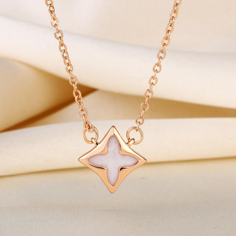 D горячая распродажа Seiko квадратный четырехлистник рябчик старый цветок ожерелье цепочка на ключицу