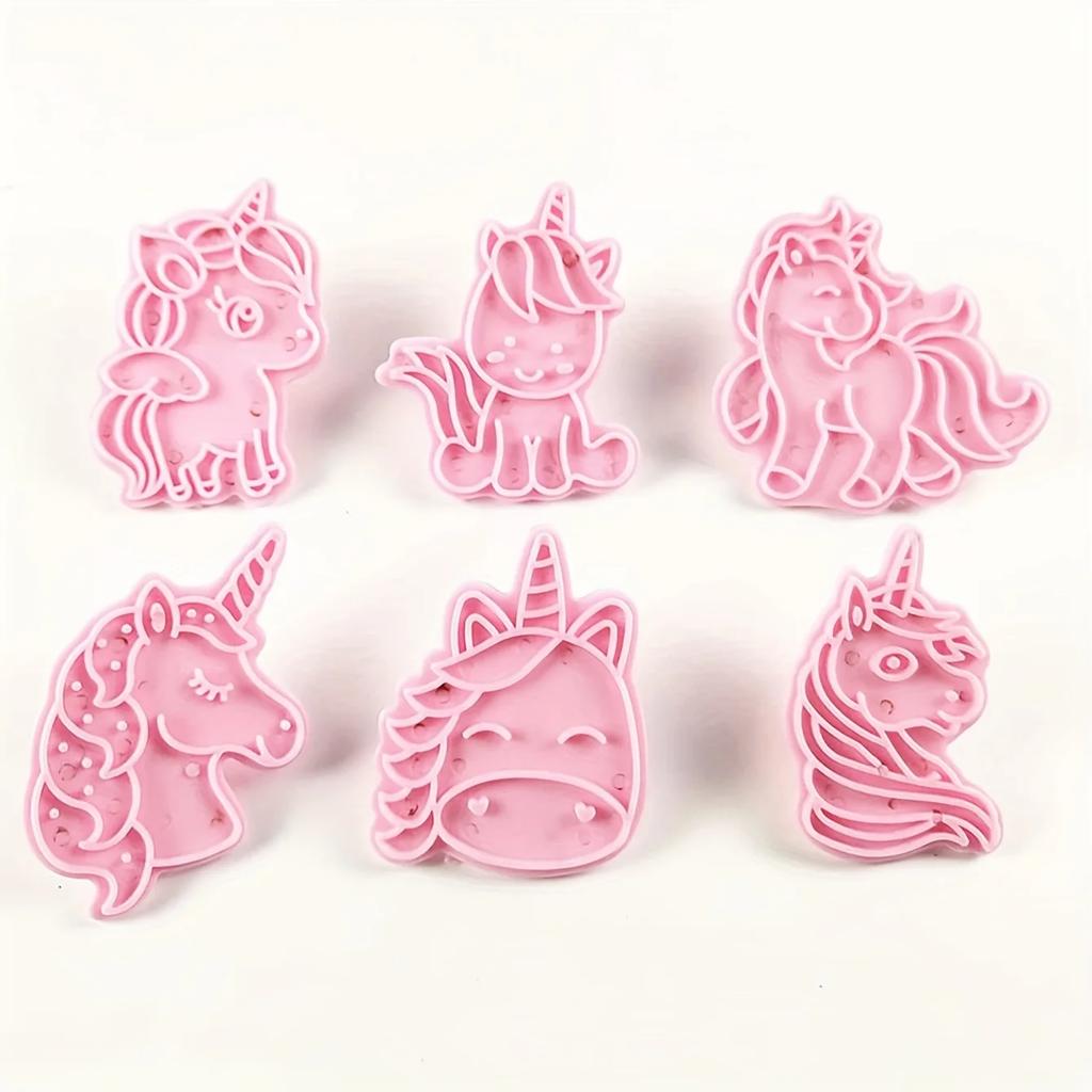 6 Pcs/set Cookie Cutters Plastic 3D Cute Cartoon Pressable Biscuit Mold Cookie Stamp Kitchen Baking Pastry Bakeware