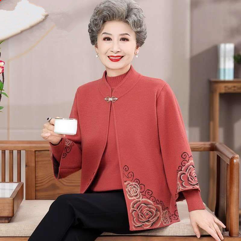 Autumn Knitwear Two-Piece Plus Size Set for Middle-Aged and Elderly Women - Stylish Sweater Outfit for Fashionable Moms & Grandmas.